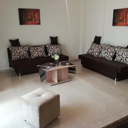 Apartment Jordan's At Nea Michaniona